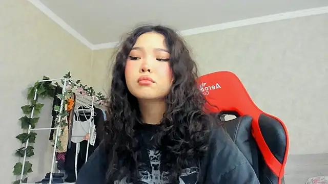 Snapshot of wastforu chatting on 18, 2, 2025 wastforu online show from 18, 2, 2025