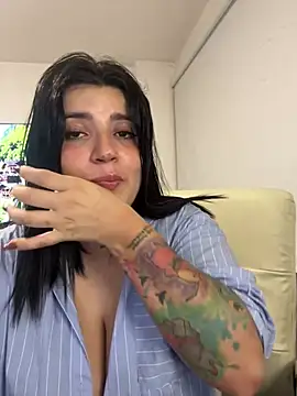 Snapshot of horny_roomiess chatting on 23, 1, 2025 horny roomiess online show from 23, 1, 2025