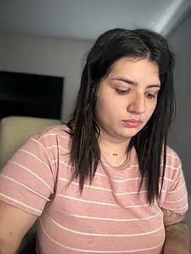 Snapshot of horny_roomiess chatting on 29, 1, 2025 horny roomiess online show from 29, 1, 2025