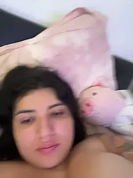 Snapshot of horny_roomiess chatting on 18, 2, 2025 horny roomiess online show from 18, 2, 2025