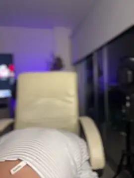 Snapshot of horny_roomiess chatting on 8, 3, 2025 horny roomiess online show from 8, 3, 2025