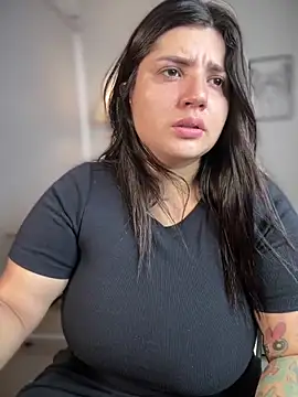 Snapshot of horny_roomiess chatting on 24, 10, 2025 horny roomiess online show from 24, 10, 2025