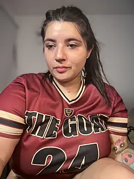 horny roomiess online show from 15, 5, 2026