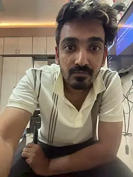 Snapshot of hornyguy271192 chatting on 22, 12, 2025 hornyguy271192 online show from 22, 12, 2025