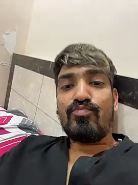 Snapshot of hornyguy271192 chatting on 1, 2, 2026 hornyguy271192 online show from 1, 2, 2026