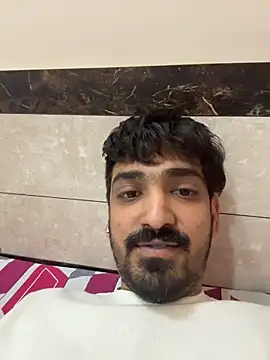 Snapshot of hornyguy271192 chatting on 11, 2, 2026 hornyguy271192 online show from 11, 2, 2026