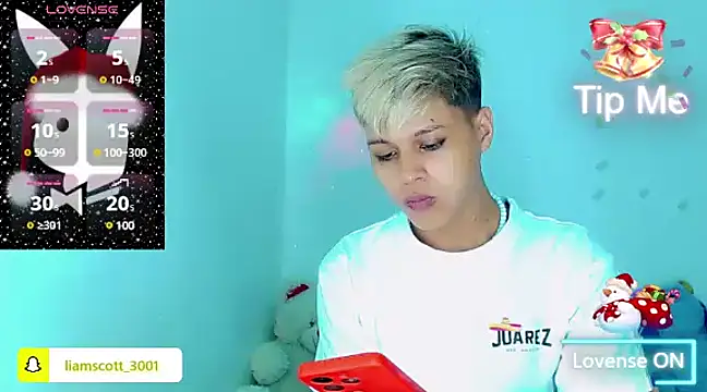 Liamscott  online show from 15, 12, 2024