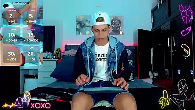 Liamscott  online show from 27, 9, 2025