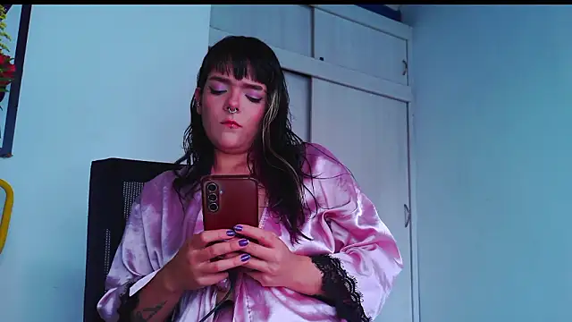 purple em69 online show from 8, 2, 2026