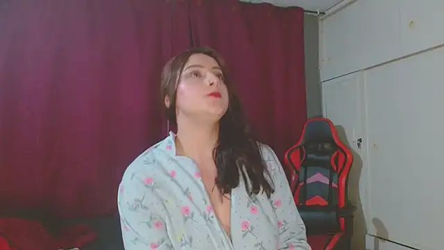 Noamartin  online show from 6, 1, 2025