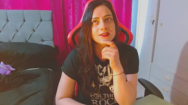 Noamartin  online show from 9, 9, 2025