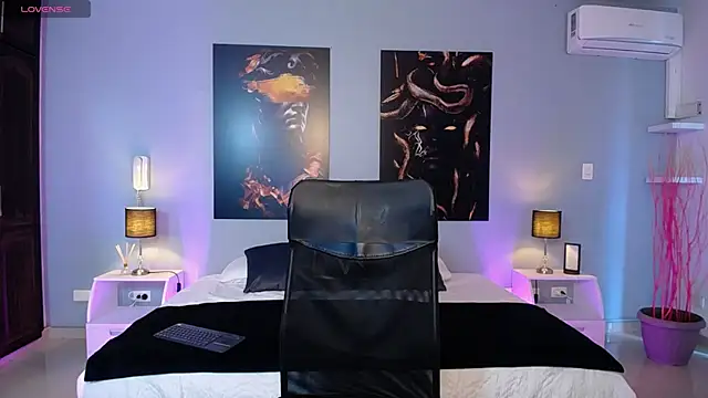 JasmineCampbell  online show from 24, 10, 2025