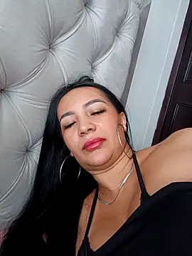 Snapshot of greicyass chatting on 26, 9, 2025 greicyass online show from 26, 9, 2025