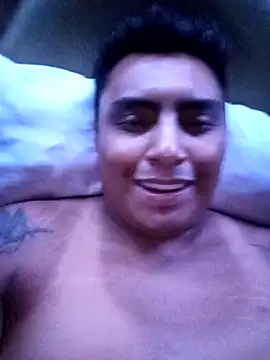 Snapshot of Leon_69ht chatting on 8, 5, 2026 Leon 69ht online show from 8, 5, 2026