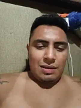 Snapshot of Leon_69ht chatting on 29, 5, 2026 Leon 69ht online show from 29, 5, 2026
