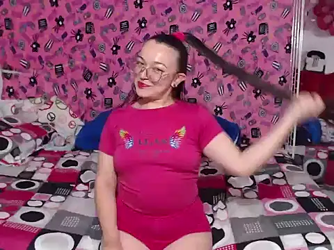 Angela 18honey online show from 11, 6, 2026