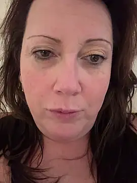 Snapshot of xsexycurvymilf chatting on 10, 2, 2025 xsexycurvymilf online show from 10, 2, 2025