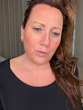 Snapshot of xsexycurvymilf chatting on 20, 2, 2026 xsexycurvymilf online show from 20, 2, 2026