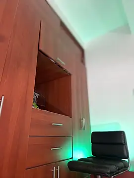 ivannapretyts online show from 25, 1, 2025