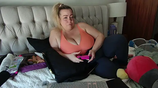 Snapshot of Beauty4AGent chatting on 4, 3, 2025 Beauty4AGent online show from 4, 3, 2025