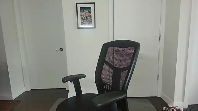 Snapshot of Beauty4AGent chatting on 8, 9, 2025 Beauty4AGent online show from 8, 9, 2025