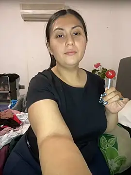 Snapshot of valentinesexx chatting on 27, 12, 2024 valentinesexx online show from 27, 12, 2024