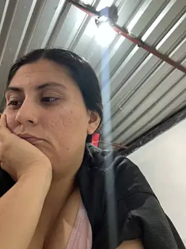 Snapshot of valentinesexx chatting on 20, 2, 2025 valentinesexx online show from 20, 2, 2025