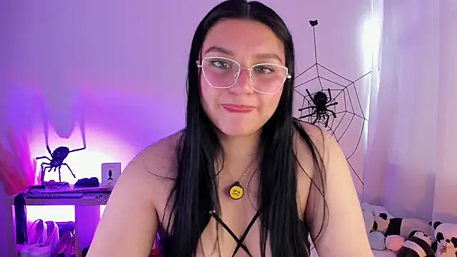 Snapshot of catha_cat chatting on 8, 10, 2025 catha cat online show from 8, 10, 2025