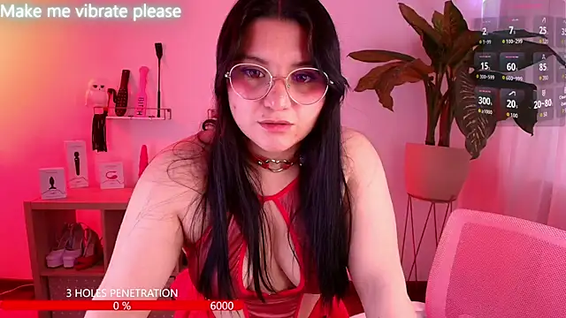 Snapshot of catha_cat chatting on 13, 11, 2025 catha cat online show from 13, 11, 2025
