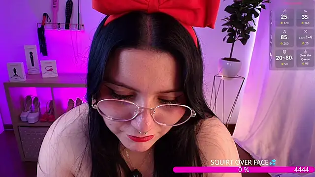 Snapshot of catha_cat chatting on 3, 2, 2026 catha cat online show from 3, 2, 2026