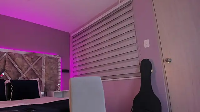 Amareto  online show from 1, 2, 2025