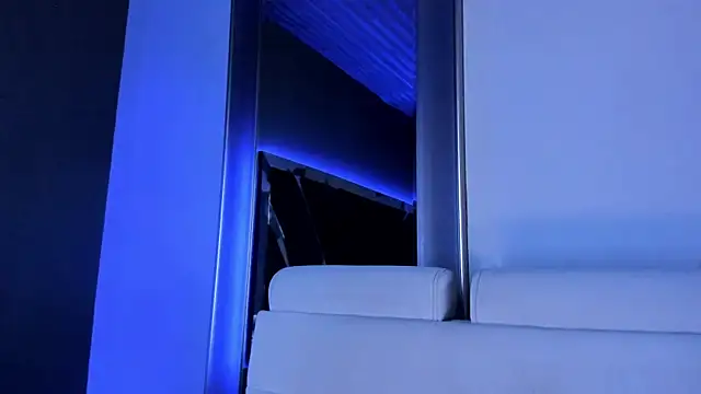 Amareto  online show from 15, 9, 2025