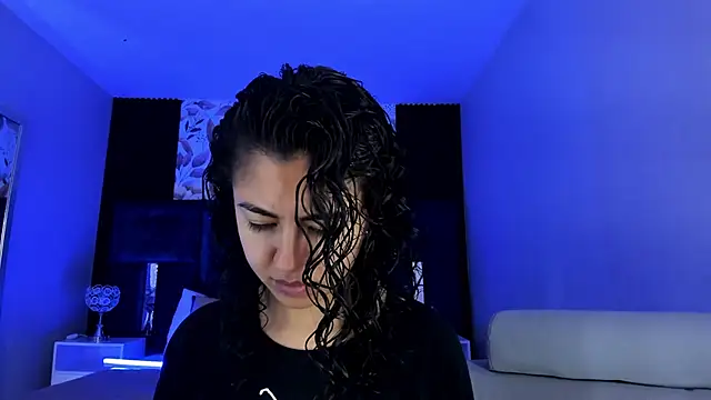 Amareto  online show from 20, 4, 2026