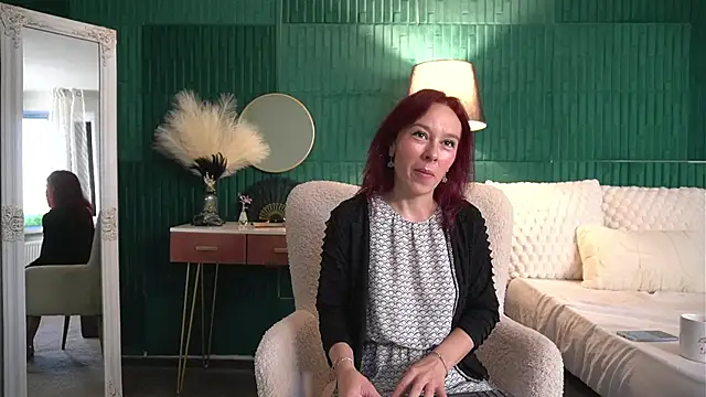 Snapshot of HaileyMoonn chatting on 1, 8, 2026 HaileyMoonn online show from 1, 8, 2026