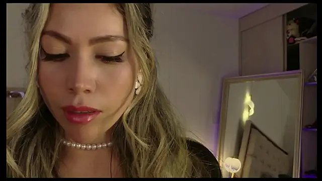 Ammy Castro online show from 11, 6, 2026