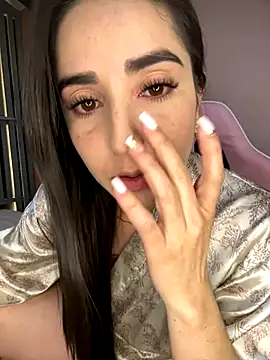 Victoria-And1 online show from 19, 9, 2025