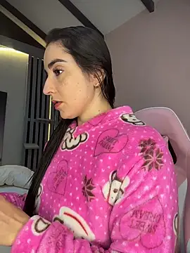 Victoria-And1 online show from 22, 4, 2026