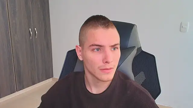 JordanThompson  online show from 12, 9, 2025