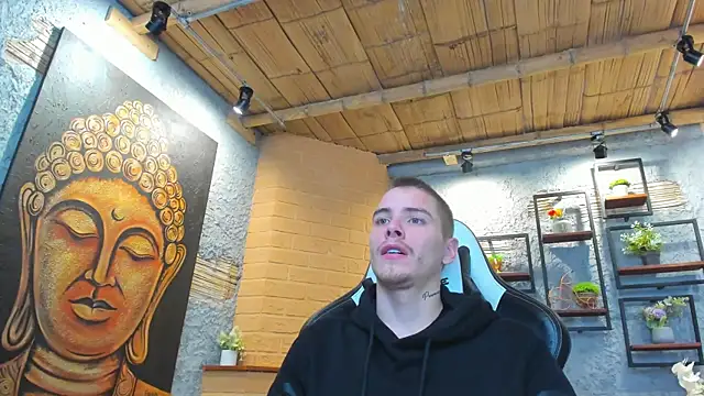 JordanThompson  online show from 22, 10, 2025