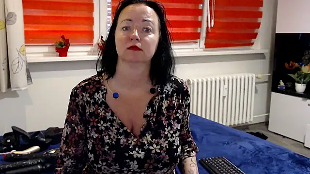 Snapshot of Alexie33 chatting on 1, 6, 2026 Alexie33 online show from 1, 6, 2026