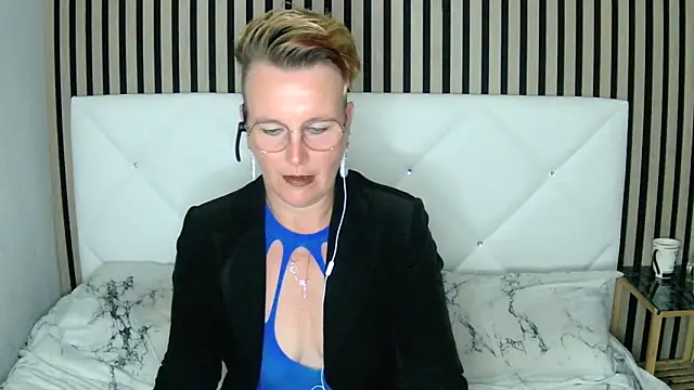 Snapshot of xxNoeliaxx chatting on 16, 1, 2025 xxNoeliaxx online show from 16, 1, 2025