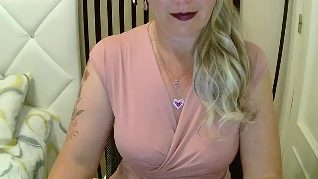 Snapshot of xxNoeliaxx chatting on 27, 2, 2026 xxNoeliaxx online show from 27, 2, 2026