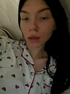 Lisaaa Alisa online show from 1, 10, 2025