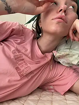 Lisaaa Alisa online show from 24, 4, 2026