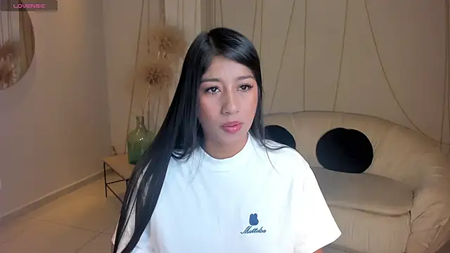 JessicaWilliams1 online show from 28, 2, 2025