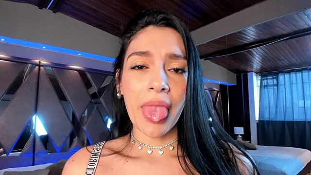 carina rossi online show from 14, 1, 2025