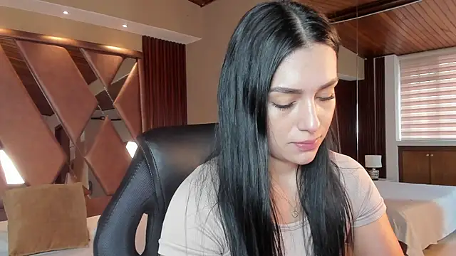 carina rossi online show from 8, 10, 2025