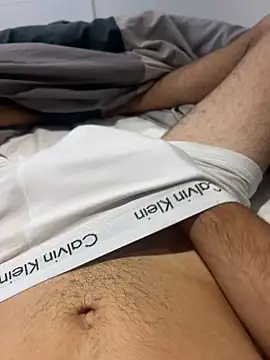 h0rnyguy001 online show from 8, 10, 2025