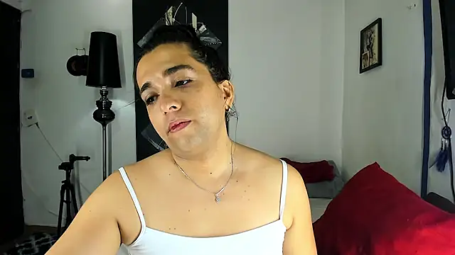 SARAMISHA online show from 25, 4, 2026