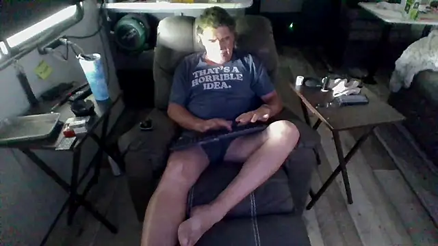 lateniter online show from 23, 4, 2026